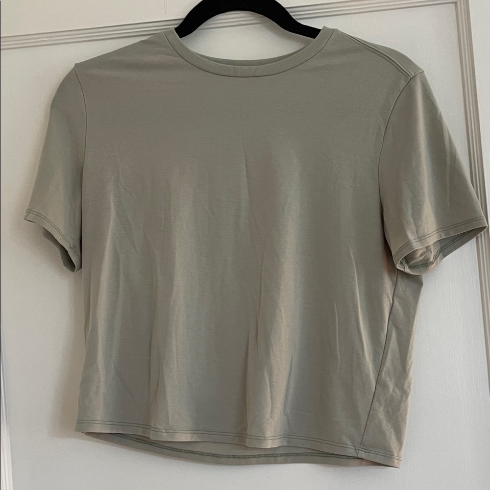 Outdoor voices top